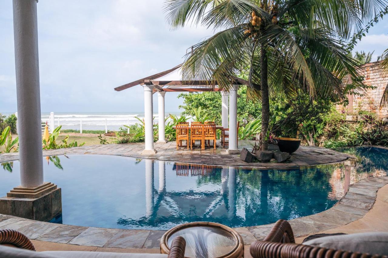 Santi Beach House With Pool & Beach 韦利格默 外观 照片