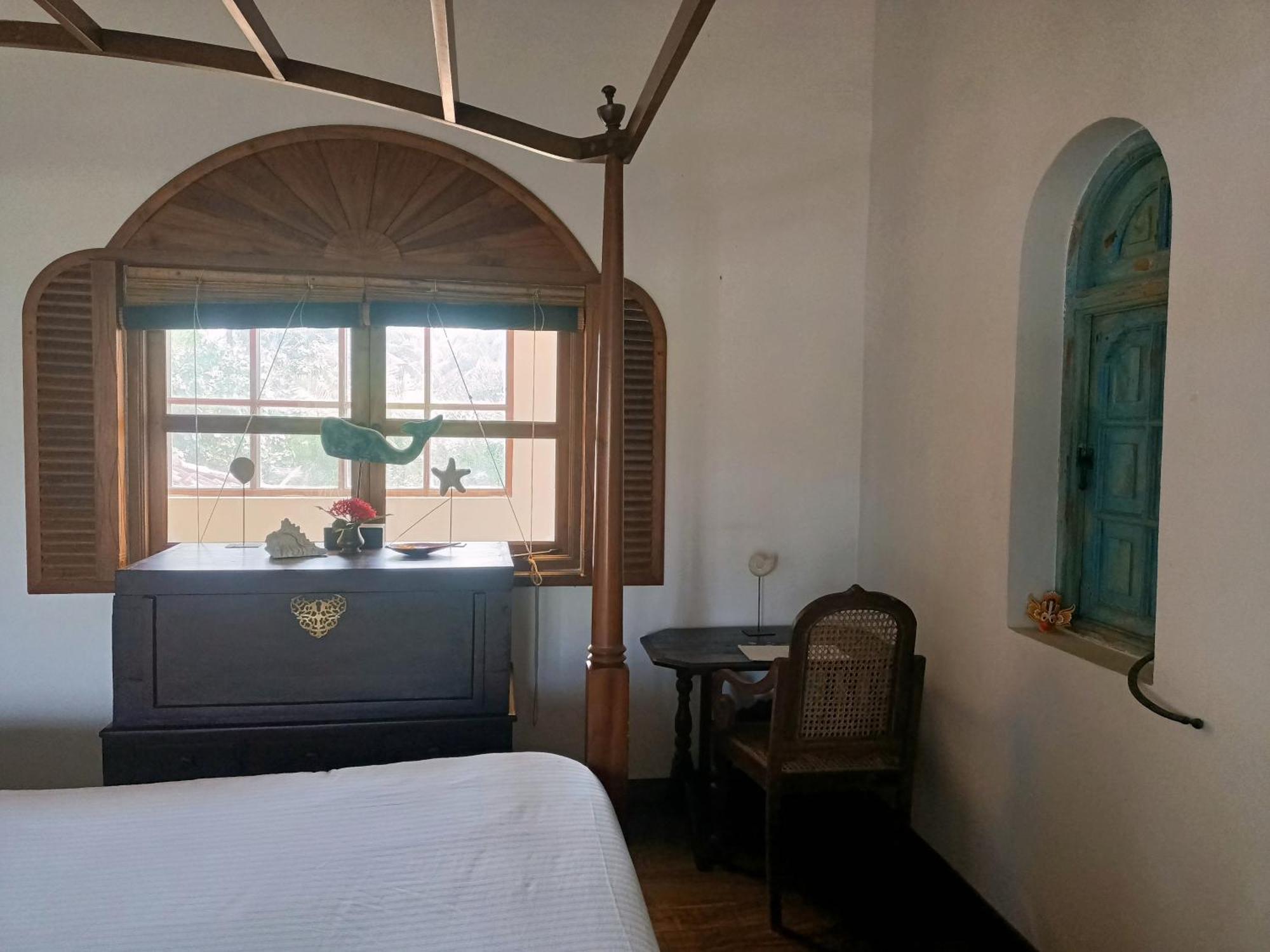 Santi Beach House With Pool & Beach 韦利格默 客房 照片